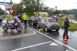 Twee gewonden bij aanrijding op rotonde Zeestraat
