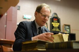 Taxateur Arie Molendijk komt naar strandhotel Het Hoge Duin in Wijk aan Zee