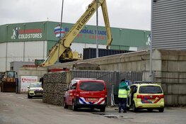 Hulpdiensten massaal naar recyclingbedrijf in Beverwijk