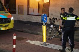 Fietsster gewond na botsing op paaltje in Beverwijk