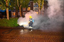 Geparkeerde auto in brand aan de Javastraat in Beverwijk