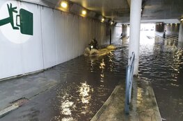 Regenval veroorzaakt wateroverlast in Beverwijk