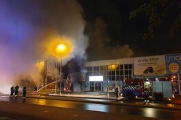 Felle brand bij Carpetright in Beverwijk
