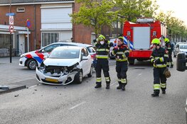 Veel schade bij aanrijding op Graaf Florislaan in Beverwijk