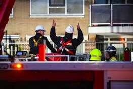 Gevaar na stormschade aan appartementencomplex Kees Delfsweg Beverwijk