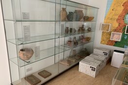 Herdenkingsborden in gemeentehuis Beverwijk