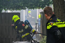 Veel schade bij woningbrand in Beverwijk