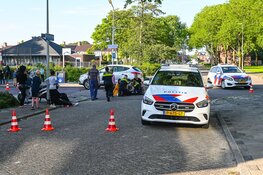 Twee gewonden bij aanrijding tussen auto en scooter