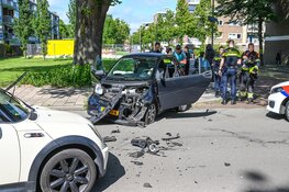 Frontale aanrijding op de Bleriotlaan in Beverwijk