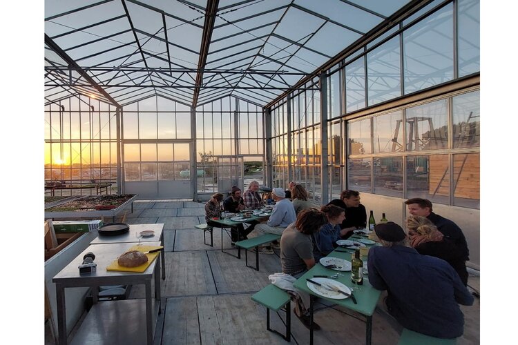 Wegrestaurant Zacht Staal zoekt collega´s in bediening, hulpkoks en afwassers