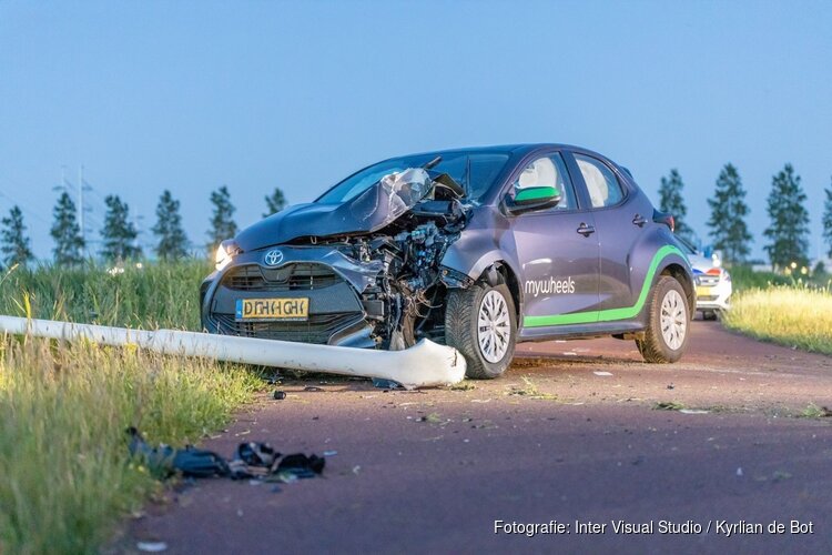Jonge bestuurder aangehouden na eenzijdig ongeval in Beverwijk