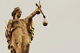OM eist 18 jaar gevangenisstraf en TBS met dwangverpleging tegen man die verdacht wordt van gruwelijk steekincident in horecazaak Beverwijk