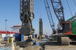 De sluizen van IJmuiden en de bouw van Zeesluis IJmuiden