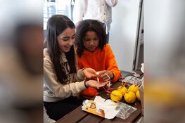 Meiden De Wilgenroos duiken bij TenneT in 'wind op zee' tijdens Girls' Day 2023