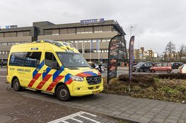 Twee auto's op elkaar gebotst op de Parallelweg in Beverwijk