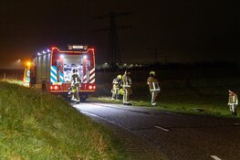 Jonge bestuurder verliest macht over het stuur op dijk in Beverwijk