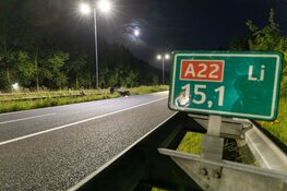 Beschonken automobilist belandt op de kop op A22 bij Beverwijk
