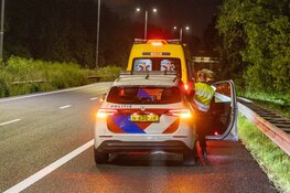 Beschonken automobilist belandt op de kop op A22 bij Beverwijk