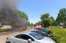 Auto door brand verwoest in Beverwijk