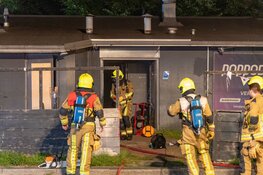 Flinke rookontwikkeling bij nachtelijke brand in discotheek in Beverwijk