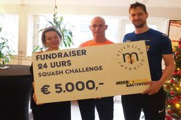 Squashers halen vijfduizend euro op voor Stichting MS Research