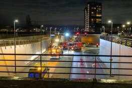 Tunnel afgesloten na zeer ernstig ongeval in Beverwijk, bestuurder overleden