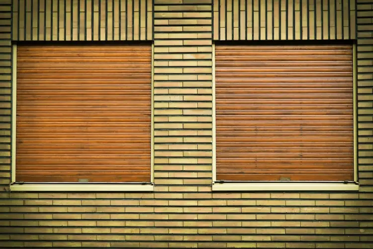 Slimme rolluiken: Hoe je met smart home-technologie je rolluiken automatisch laat werken