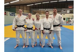 Drie dan graden voor Beentjes judo sport judokas