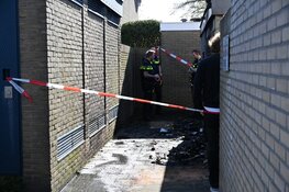 Brand in achtertuin Beverwijk: vermoedelijk aangestoken