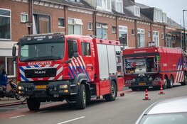 Cobra cutter ingezet voor brand in dak van woning