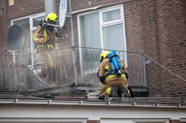Cobra cutter ingezet voor brand in dak van woning
