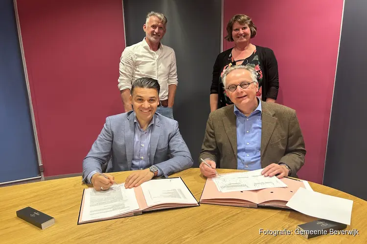 Beverwijk en Pré Wonen tekenen voor bouw 38 sociale huurwoningen aan Laan van Kanaän