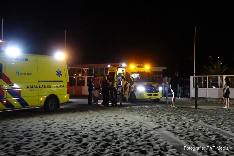Gewonde bij steekincident op strand Wijk Aan Zee