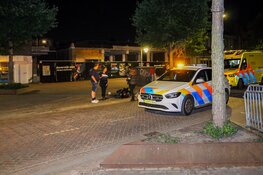 Twee scooterrijders gewond na forse aanrijding in Beverwijk