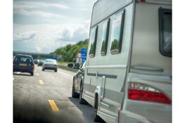 Van strand tot bergpas: zo zorg jij ervoor dat je banden klaar zijn voor elke vakantie