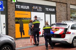 Dronken fietsster komt ten val en wordt aangehouden na bespugen politie