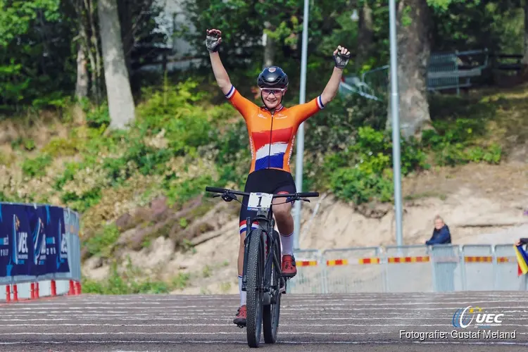 Cheyenne van der Meer schittert op Europese jeugdkampioenschappen mountainbike