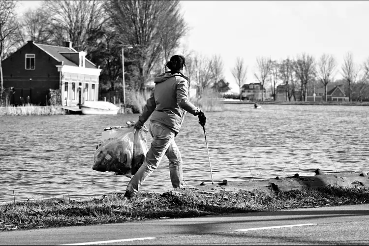 Zwerfafvalestafette Oranjebuurt