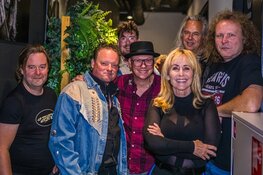The Fortunate Sons presenteert nieuw live-album aan Angela Groothuizen