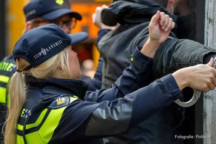 Politie houdt woninginbrekers aan in Beverwijk, treft buit aan in onderbroek verdachte
