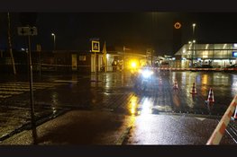 Voetganger gewond na aanrijding op zebrapad bij station Beverwijk