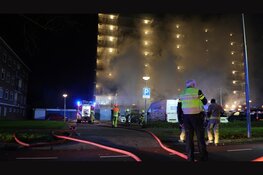 Zeer grote brand in flatgebouw Heemskerk, tientallen woningen ontruimd