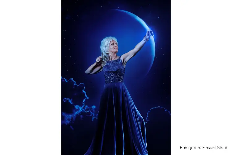 Speels en diepzinnig soloprogramma Leoni Jansen Jansen Jaagt