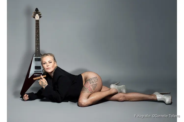 Dilana Smith eert de grootste rocklegendes in Legendary Men of Rock