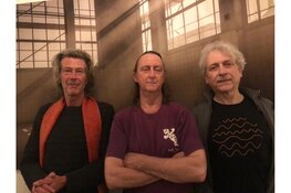 Zondag in Café Camille: Djago