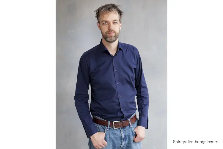 Mystery Guest onthuld: Olaf Koens tijdens de Boekenweek