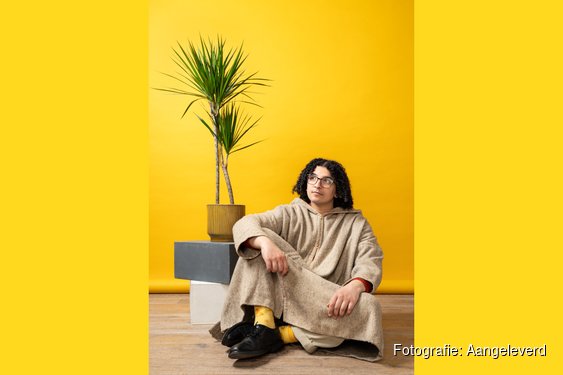 Debuut- voorstelling van theatermaker Ayoub Kharkhach