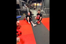 Deelnemers aan IJmond Business Boxing: ,,Het is die bekende stok achter de deur om gezond bezig te blijven.’’