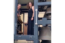 De serie Zomerconcerten Carillon in de tuin van de Agathakerk start 15 juni 2026