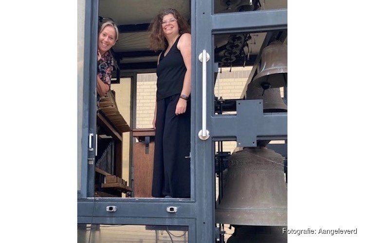 De serie Zomerconcerten Carillon in de tuin van de Agathakerk start 15 juni 2026